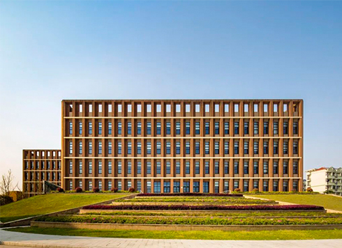 宁波大学